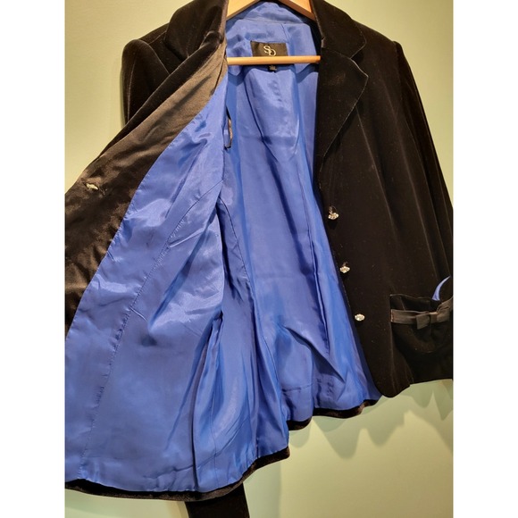 Black Velvet 3 Rhinestone Button Blazer Bows Pockets Sz 12 Whimsygoth - Picture 6 of 11